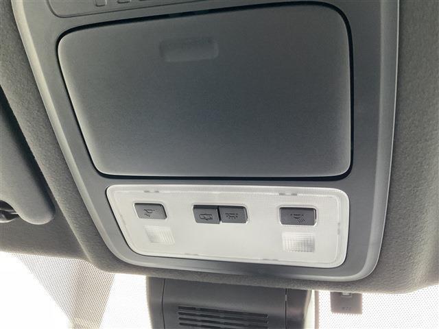 トヨタ ヴォクシー ２．０ ＺＳ 煌ＩＩＩ R3年 (東海) 99