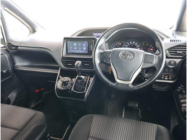 トヨタ ヴォクシー ２．０ ＺＳ 煌ＩＩ R2年 (東海) 99