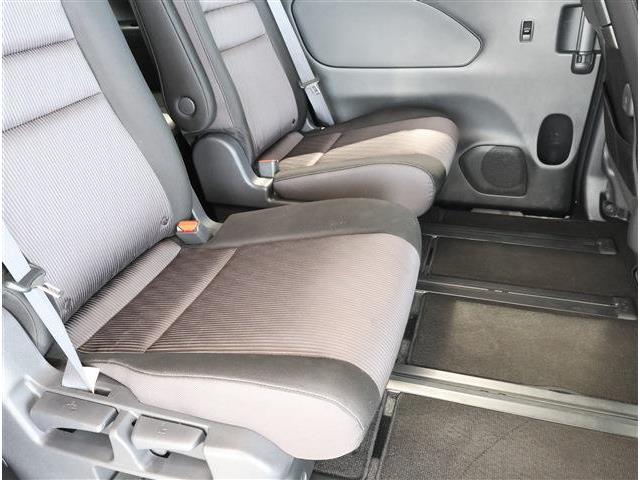 日産 セレナ １．２ Ｅ－ＰＯＷＥＲ ハイウェイスター Ｖ R4年 (東海) 99