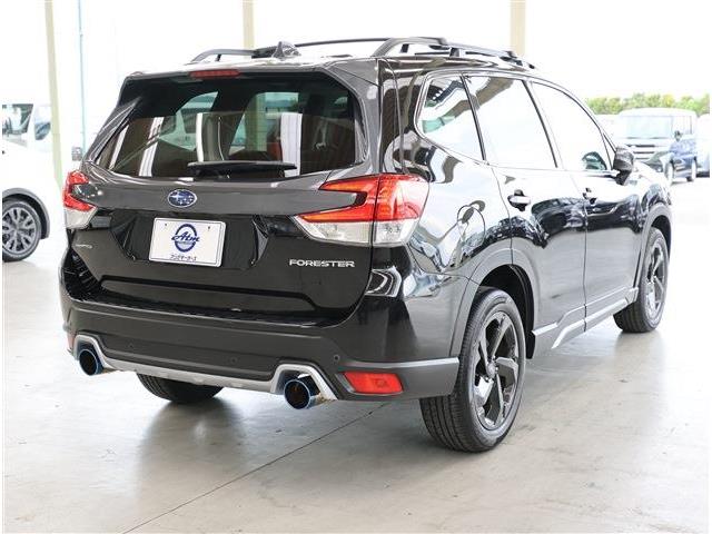 スバル フォレスター １．８ スポーツ ４ＷＤ R4年 (東海) 99