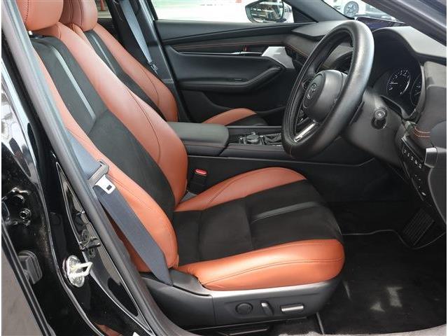 マツダ ＭＡＺＤＡ３　ファストバック ２．０ ２０Ｓ レトロスポーツエディション R6年 (東海) 99