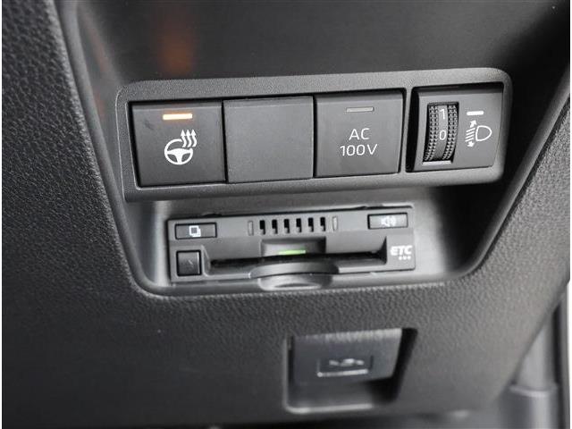 トヨタ アクア １．５ Ｇ Ｅ－ＦＯＵＲ ４ＷＤ R5年 (東海) 99