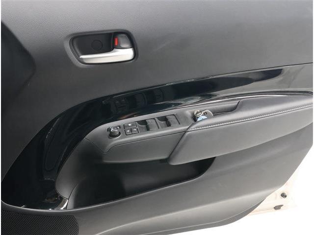 トヨタ アクア １．５ Ｇ Ｅ－ＦＯＵＲ ４ＷＤ R5年 (東海) 99