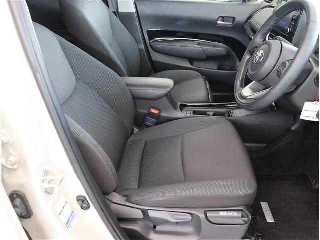 トヨタ アクア １．５ Ｇ Ｅ－ＦＯＵＲ ４ＷＤ R5年 (東海) 99