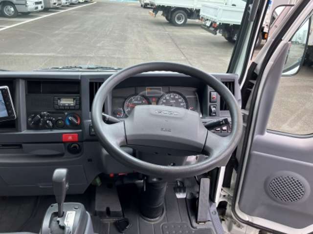 いすゞ エルフ ３．０ＤＴ H28年 (東海) 99