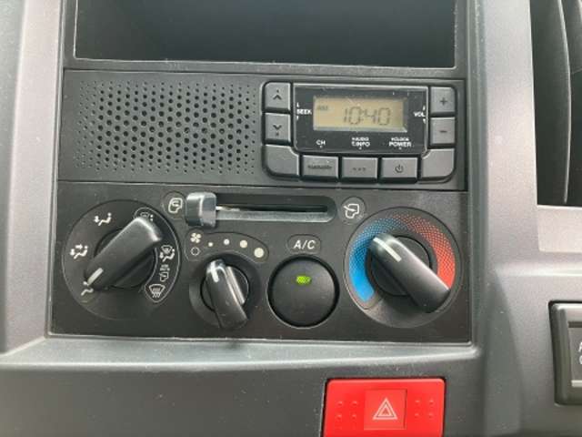 いすゞ エルフ ３．０ＤＴ H28年 (東海) 99