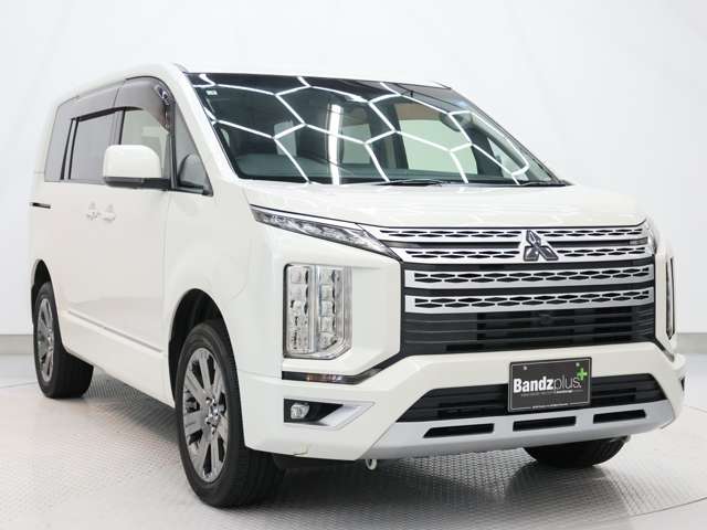 三菱 デリカ　Ｄ：５ ２．２ Ｇ パワーパッケージ ディーゼルターボ ４ＷＤ R1年 (東海) 99