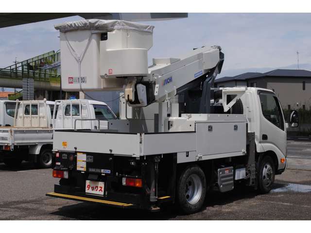 日野自動車 デュトロ ４．０ＤＴ 高所作業車 ４ＷＤ R3年 (東海) 99
