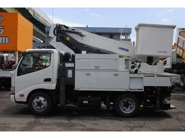 日野自動車 デュトロ ４．０ＤＴ 高所作業車 ４ＷＤ R3年 (東海) 99