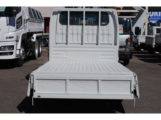 日産 アトラス ２．０ Ｗキャブ 積載１．２５Ｔ H18年 (東海) 99