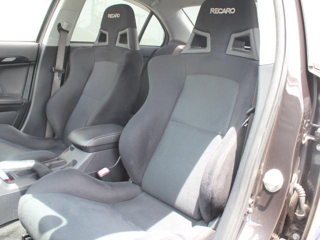 三菱 ランサー ２．０ ＧＳＲ Ｘ ４ＷＤ H27年 (東海) 99