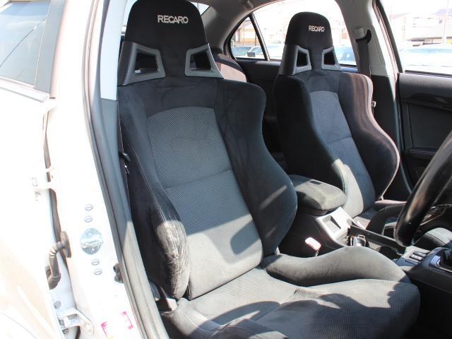 三菱 ランサー ２．０ ＧＳＲ Ｘ ４ＷＤ H22年 (東海) 99