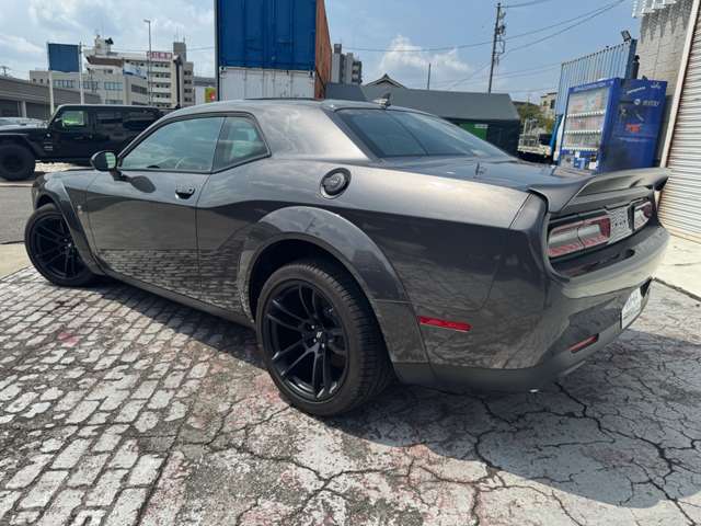ダッジ チャレンジャー Ｒ／Ｔ スキャットパック R5年 (東海) 99