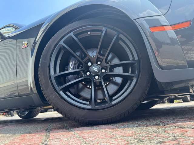 ダッジ チャレンジャー Ｒ／Ｔ スキャットパック R5年 (東海) 99