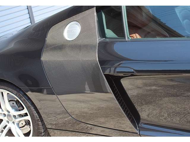 アウディ Ｒ８ ４．２ ＦＳＩ クワトロ ４ＷＤ H20年 (東海) 99