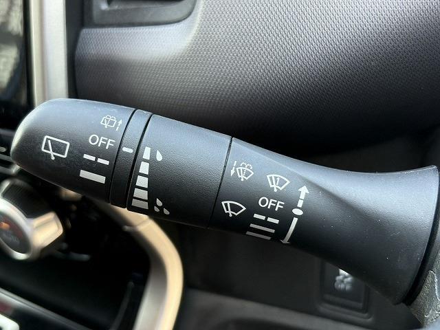 日産 セレナ ２．０ Ｓ H30年 (近畿) 99