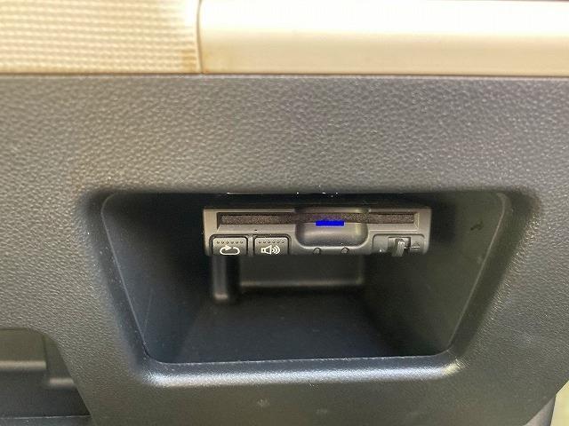 ダイハツ ムーヴ　キャンバス ６６０ Ｘ リミテッド メイクアップ ＳＡＩＩ H29年 (近畿) 99