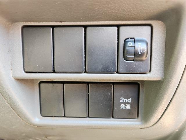 日産 ＮＶ１００クリッパー ６６０ ＤＸ ハイルーフ ５ＡＧＳ車 R2年 (近畿) 99
