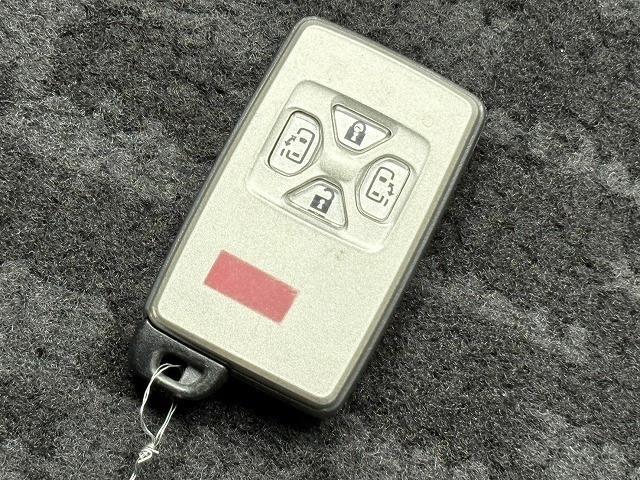 トヨタ ノア ２．０ Ｘ スマートエディション H21年 (近畿) 99