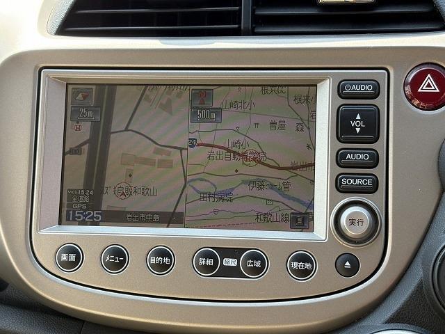 ホンダ フィット　ハイブリッド １．３ ナビプレミアムセレクション H23年 (近畿) 99