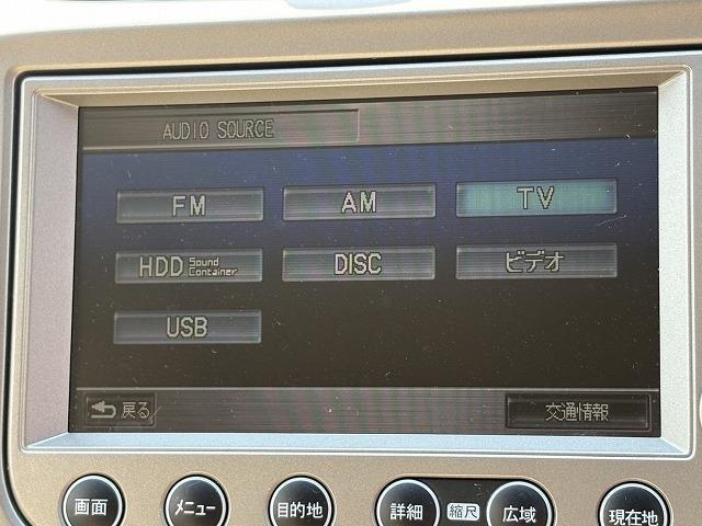 ホンダ フィット　ハイブリッド １．３ ナビプレミアムセレクション H23年 (近畿) 99