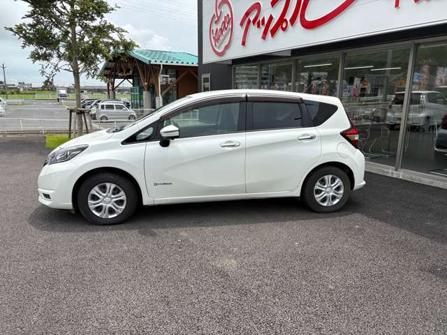 日産 ノート １．２ Ｅ－ＰＯＷＥＲ Ｘ H30年 (関東) 99
