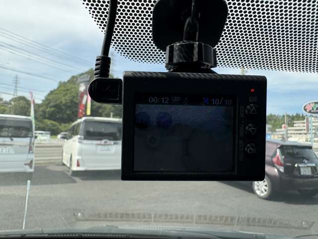 トヨタ ラクティス １．５ Ｓ H28年 (関東) 99