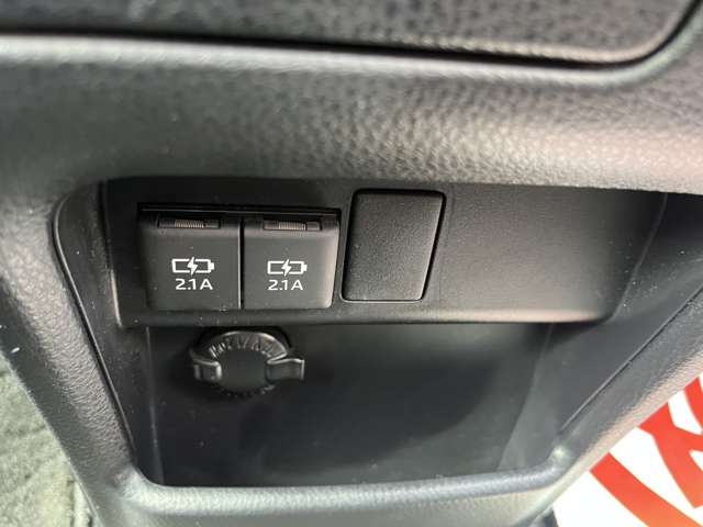 トヨタ ヴォクシー ２．０ ＺＳ 煌ＩＩ R2年 (関東) 99