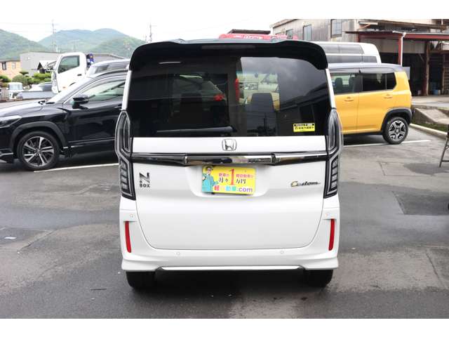 ホンダ Ｎ　ＢＯＸ カスタム ６６０ Ｌ ターボ R5年 (中国) 99