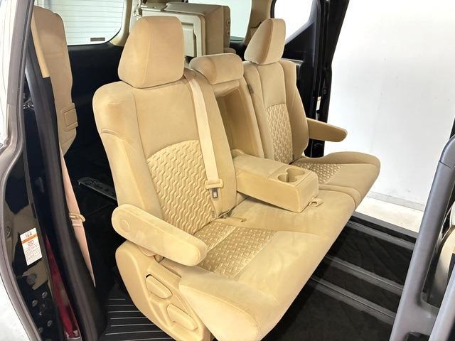 トヨタ アルファード　ハイブリッド ハイブリッド ２．５ Ｘ Ｅ－ＦＯＵＲ ４ＷＤ H30年 (中国) 99