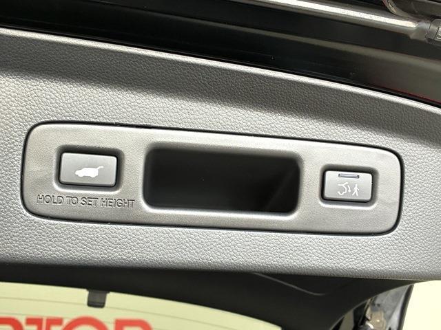 ホンダ ヴェゼル １．５ Ｅ：ＨＥＶ Ｚ R3年 (中国) 99