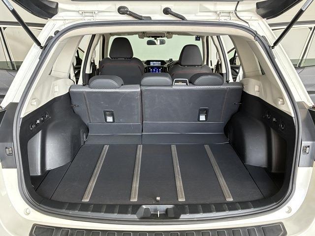 スバル フォレスター ２．５ エックスブレイク ４ＷＤ H30年 (中国) 99