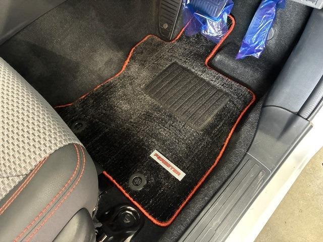 スバル フォレスター ２．５ エックスブレイク ４ＷＤ H30年 (中国) 99