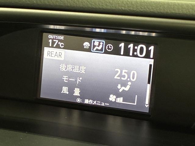 トヨタ ヴォクシー ２．０ ＺＳ 煌ＩＩ R1年 (中国) 99