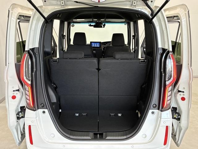 ホンダ Ｎ　ＢＯＸ カスタム ６６０ Ｌ R4年 (中国) 99