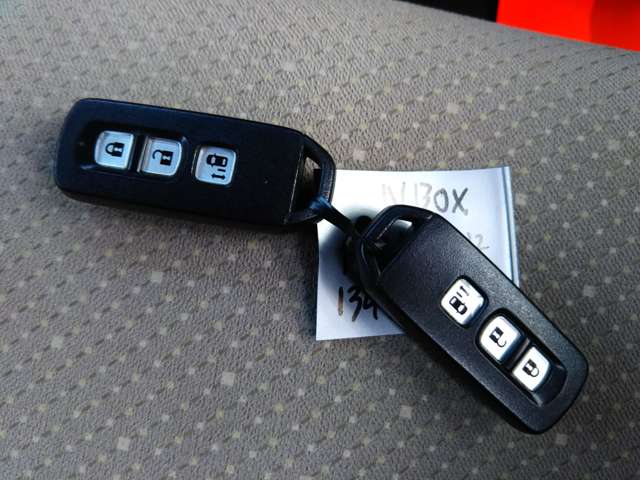 ホンダ Ｎ　ＢＯＸ ６６０ Ｇ Ｌパッケージ H25年 (中国) 99