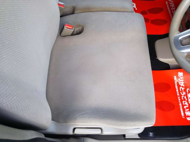 ホンダ Ｎ　ＢＯＸ ６６０ Ｇ Ｌパッケージ H25年 (中国) 99
