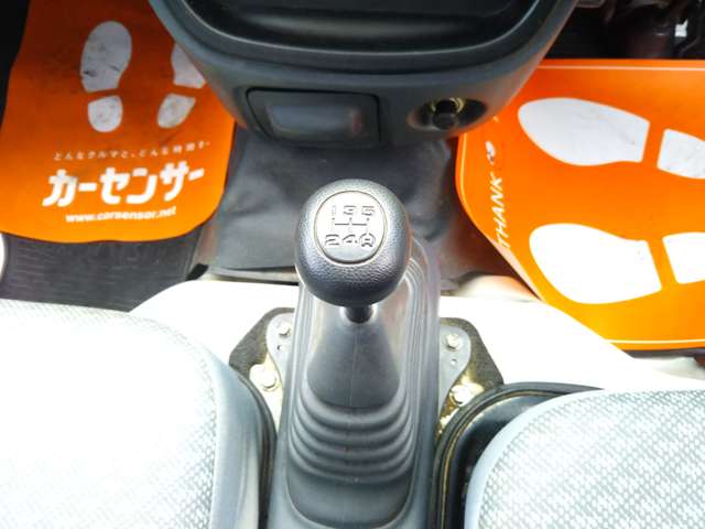 ダイハツ ハイゼットトラック ６６０ エアコン・パワステスペシャル ３方開 ４ＷＤ H24年 (中国) 99