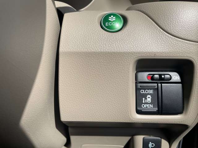ホンダ Ｎ　ＢＯＸ ６６０ Ｇ Ｌパッケージ H27年 (中国) 99