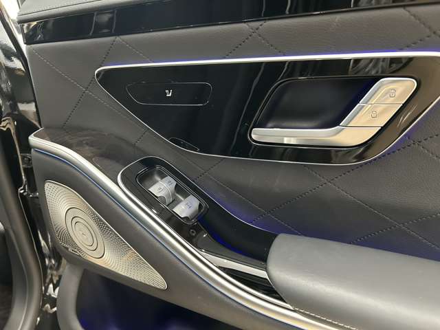 メルセデスベンツ Ｓクラス Ｓ４００ Ｄ ４マチック ＡＭＧライン ディーゼルターボ ４ＷＤ R4年 () 99