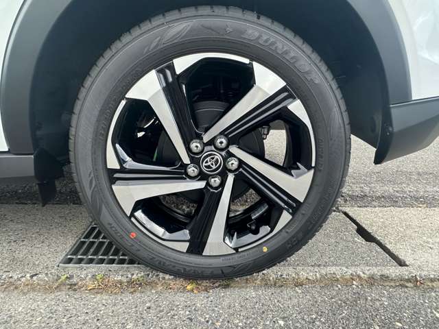 トヨタ ライズ　ハイブリッド ハイブリッド １．２ Ｚ R8年 () 99
