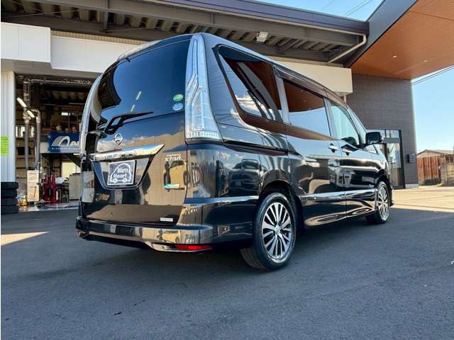 日産 セレナ ２．０ ハイウェイスター Ｓ－ＨＹＢＲＩＤ H26年 () 99