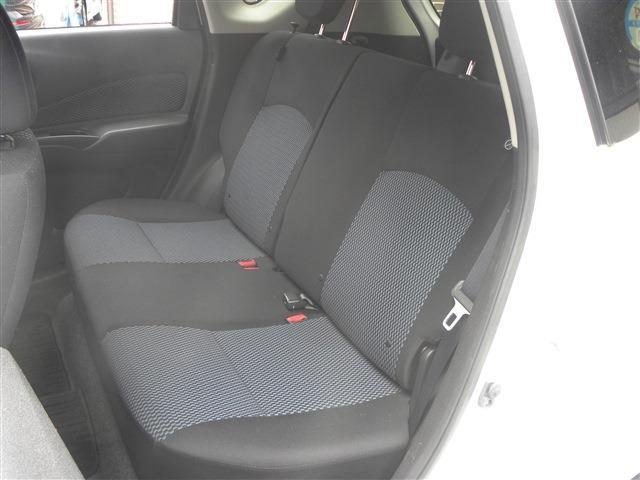 日産 ノート １．２ Ｘ ＤＩＧ－Ｓ H25年 () 99