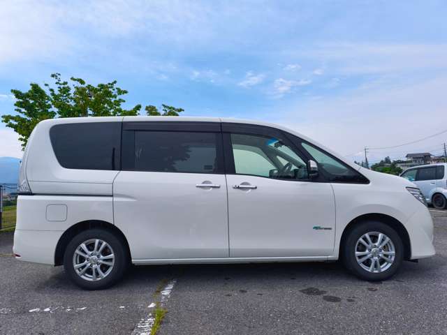 日産 セレナ ２．０ ２０Ｘ Ｓ－ＨＹＢＲＩＤ H26年 () 99