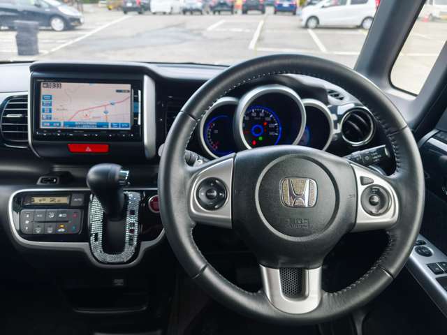 ホンダ Ｎ　ＢＯＸ＋ ６６０ カスタムＧ ターボＬパッケージ H27年 () 99