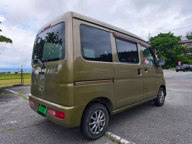 ダイハツ ハイゼットカーゴ ６６０ クルーズ リミテッド ハイルーフ ４ＷＤ H27年 () 99