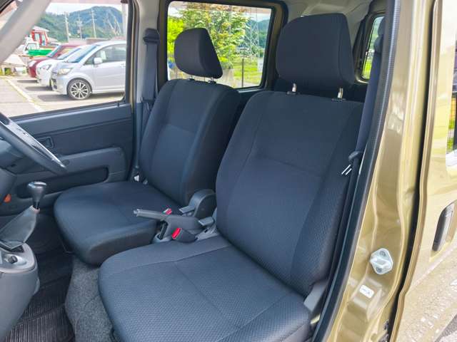 ダイハツ ハイゼットカーゴ ６６０ クルーズ リミテッド ハイルーフ ４ＷＤ H27年 () 99