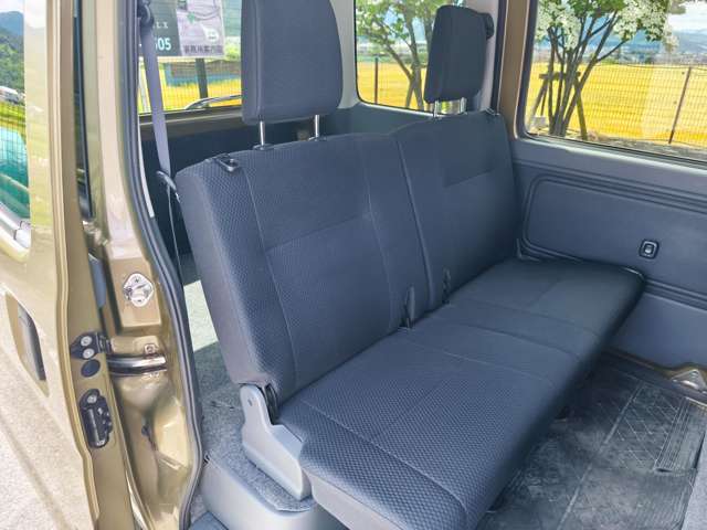 ダイハツ ハイゼットカーゴ ６６０ クルーズ リミテッド ハイルーフ ４ＷＤ H27年 () 99