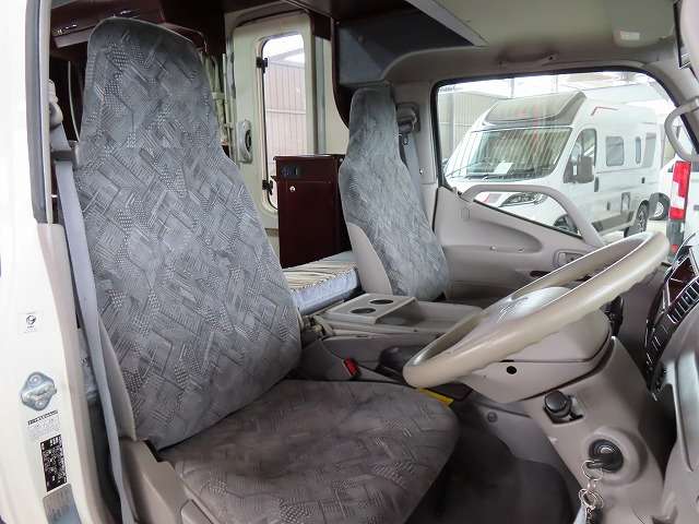 トヨタ カムロード キャンピングカー H23年 (関東) 99