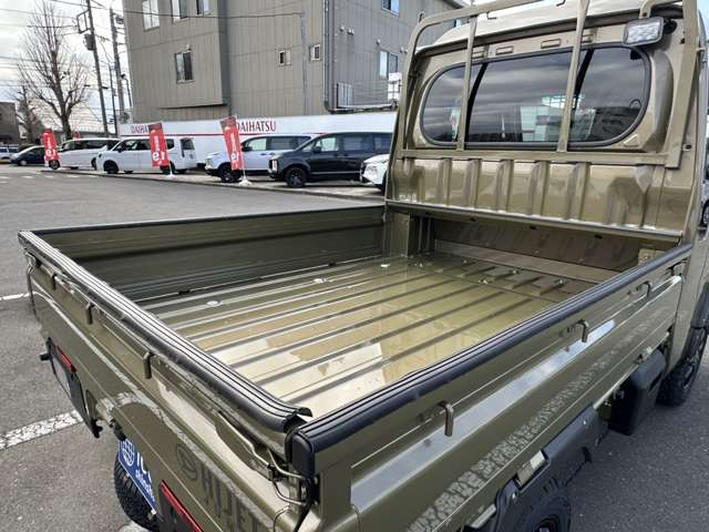 ダイハツ ハイゼットトラック ６６０ ジャンボ エクストラ ３方開 ４ＷＤ R8年 (関東) 99